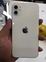 Điện thoại iPhone 11 128GB Trắng MHDJ3VN/A