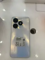Điện thoại Tecno Spark Go 2024 4GB 64GB Trắng