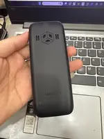 Điện thoại Masstel Izi 15 4G Đen (Black)