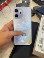 Điện thoại OPPO Reno14 F 5G 8GB 256GB Xanh dương CPH2743