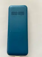 Điện thoại Masstel Izi 16 4G Xanh