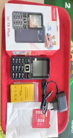 Điện thoại Masstel Izi T5 Plus 4G Xanh