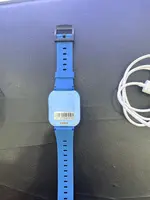 Đồng hồ định vị trẻ em Masstel Smart Hero GO Xanh dương