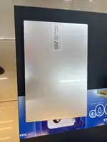 Máy tính xách tay Asus Vivobook E1404FA-EB482W R5-7520U/16GB/512GB/14.0" FHD/Win11_Bạc