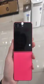 Điện thoại Samsung Galaxy Z Flip7 5G 12GB 256GB Đỏ San Hô SM-F766