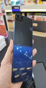 Điện thoại Samsung Galaxy Z Flip7 5G 12GB 256GB Xanh Navy SM-F766