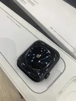 Đồng hồ thông minh Apple Watch SE GPS + Cellular 44mm viền nhôm Xám dây Nylong Đen MYF12VN/A