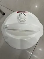 Nồi cơm điện nắp gài Kangaroo 1.2 lit KG12RC1