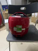 Nồi cơm điện Kangaroo 1.8 lít KG18RC9