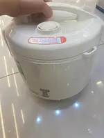 Nồi cơm điện nắp gài Kangaroo 1.2 lit KG12RC1