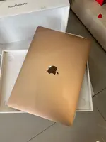 Máy tính xách tay Macbook Air 13 2020 M1/16GB/256GB SSD Vàng Z12A