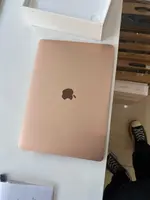 Máy tính xách tay Macbook Air 13 2020 M1/16GB/256GB SSD Vàng Z12A