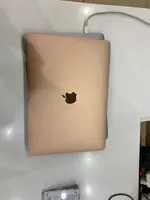 Máy tính xách tay Macbook Air 13 2020 M1/16GB/256GB SSD Vàng Z12A