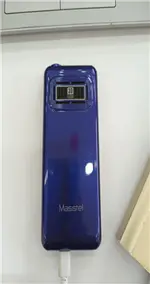 Điện thoại Masstel Izi 55 4G Xanh (Navy)