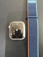 Đồng hồ thông minh Apple Watch SE GPS + Cellular 44mm viền nhôm bạc dây Nylon Xanh MYEW2VN/A