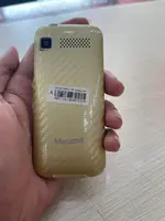 Điện thoại Masstel Fami 12 4G Vàng (Gold)