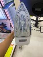 Bàn ủi hơi nước cầm tay Kangaroo KGSI1800
