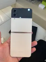 Điện Thoại Di Động Samsung Galaxy Z Flip4 5G 128GB Demo Vàng - F721