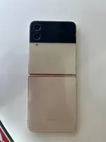 Điện Thoại Di Động Samsung Galaxy Z Flip4 5G 128GB Demo Vàng - F721