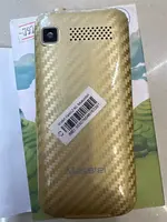 Điện thoại Masstel Fami 12 4G Vàng (Gold)