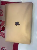 Máy tính xách tay Macbook Air 13 2020 M1/16GB/256GB SSD Vàng Z12A
