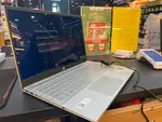 Máy tính xách tay HP Pavilion 15-eg2063TX i5 1235U/8GB/512GB/15.6''/MX550 2GB/Win11_Bạc_7C0Q2PA