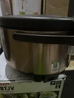 Nồi cơm điện tử Kangaroo 1.8 lít KG18DR7