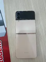 Điện Thoại Di Động Samsung Galaxy Z Flip4 5G 128GB Vàng - F721