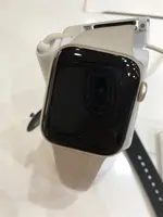 Đồng hồ thông minh Apple Watch SE 2 Demo 40mm GPS viền nhôm vàng 3K596PA/A