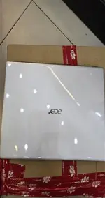 Máy tính xách tay Acer SF314-43-R4X3/R5-5500U/16GB/512GB/14"FHD/AMD Graphics/Win11_Bạc
