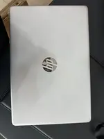 Máy tính xách tay HP 15s-fq2712TU i3 1115G4/8GB/256GB/15.6"FHD/Win 11_Bạc_7C0X2PA