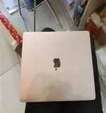 Máy tính xách tay Macbook Air 13 2020 M1/16GB/256GB SSD Vàng Z12A