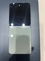Điện thoại di động Samsung Galaxy Z Flip5 5G 256GB Demo Xanh SM-F731B