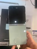 Điện thoại di động Samsung Galaxy Z Flip5 5G 256GB Demo Xanh SM-F731B