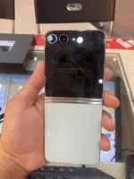 Điện thoại di động Samsung Galaxy Z Flip5 5G 256GB Demo Xanh SM-F731B