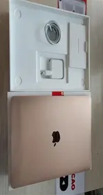 Máy tính xách tay Macbook Air 13 2020 M1/8GB/256GB SSD Vàng MGND3SA/A