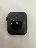 Đồng hồ thông minh Apple Watch SE 2 44mm GPS viền nhôm đen dây cao su MNK03VN/A