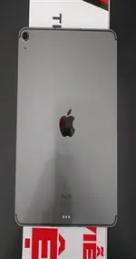 Máy tính bảng iPad Air 10.9 2022 M1 Wi-Fi 5G 256GB - Xám MM713ZA/A