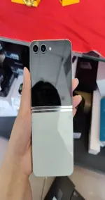 Điện thoại di động Samsung Galaxy Z Flip5 5G 256GB Demo Xanh SM-F731B