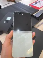 Điện thoại di động Samsung Galaxy Z Flip5 5G 256GB Demo Xanh SM-F731B
