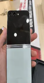 Điện thoại di động Samsung Galaxy Z Flip5 5G 256GB Demo Xanh SM-F731B