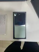 Điện thoại di động Samsung Galaxy Z Flip5 5G 256GB Demo Xanh SM-F731B