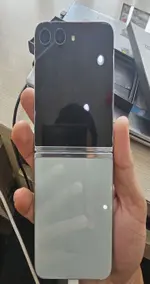 Điện thoại di động Samsung Galaxy Z Flip5 5G 256GB Demo Xanh SM-F731B