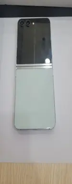 Điện thoại di động Samsung Galaxy Z Flip5 5G 256GB Demo Xanh SM-F731B