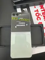 Điện thoại di động Samsung Galaxy Z Flip5 5G 256GB Demo Xanh SM-F731B