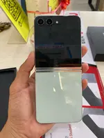 Điện thoại di động Samsung Galaxy Z Flip5 5G 256GB Demo Xanh SM-F731B