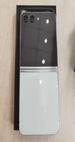 Điện thoại di động Samsung Galaxy Z Flip5 5G 256GB Demo Xanh SM-F731B