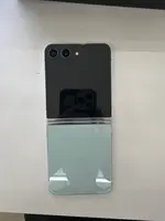 Điện thoại di động Samsung Galaxy Z Flip5 5G 256GB Demo Xanh SM-F731B