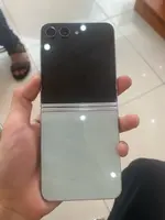 Điện thoại di động Samsung Galaxy Z Flip5 5G 256GB Demo Xanh SM-F731B