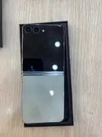 Điện thoại di động Samsung Galaxy Z Flip5 5G 256GB Demo Xanh SM-F731B